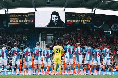 Huddersfield Town vs Burnley 21h ngày 27/7