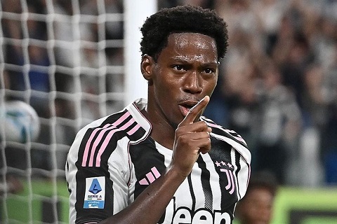 Juventus vs AC Milan 1h45 ngày 6/10