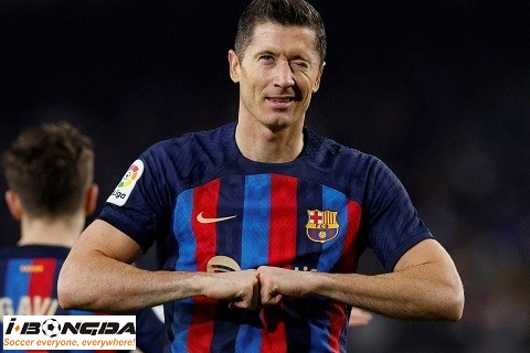 Barcelona vs Como 2h ngày 11/8