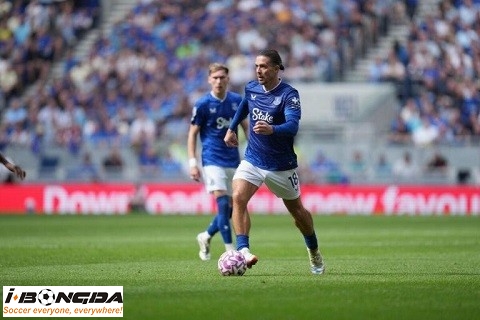Everton vs Liverpool 20h ngày 19/4