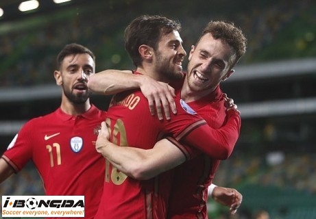 Bồ Đào Nha vs Chile 0h45 ngày 7/6