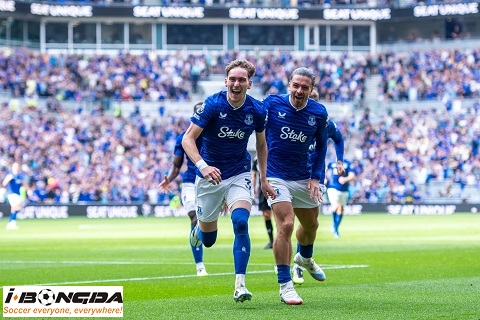 Everton vs Lille 21h ngày 15/8