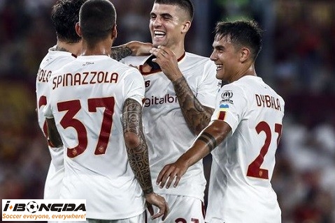 AS Roma vs Fiorentina 1h45 ngày 25/8
