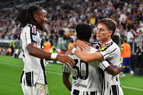 Juventus vs AC Milan 1h45 ngày 7/9