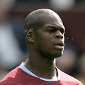 Cầu thủ Marlon Harewood